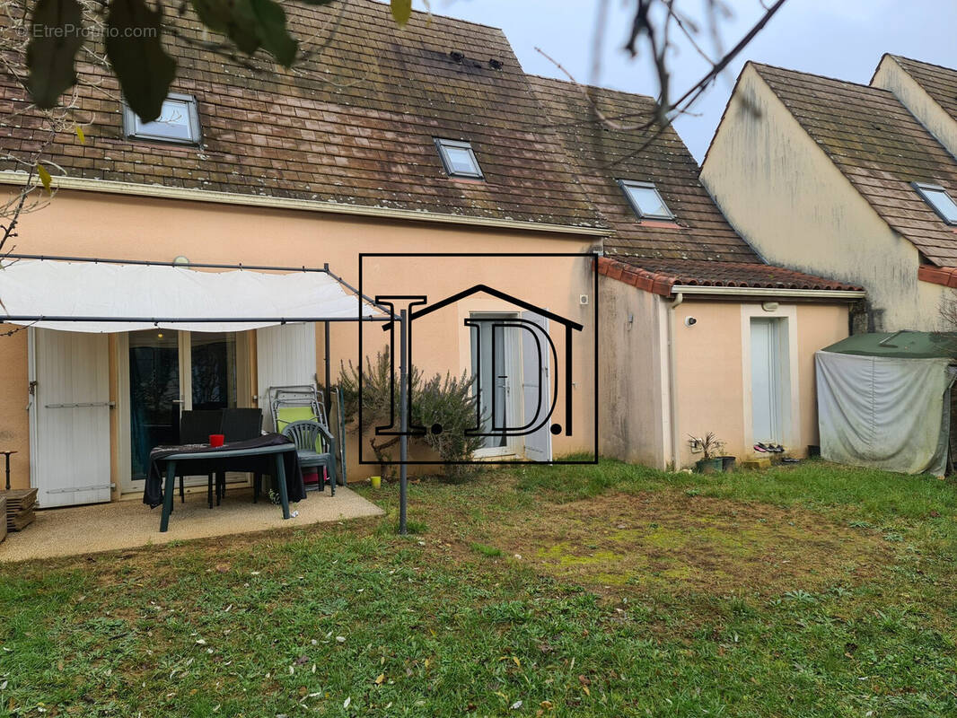 Maison à SARLAT-LA-CANEDA