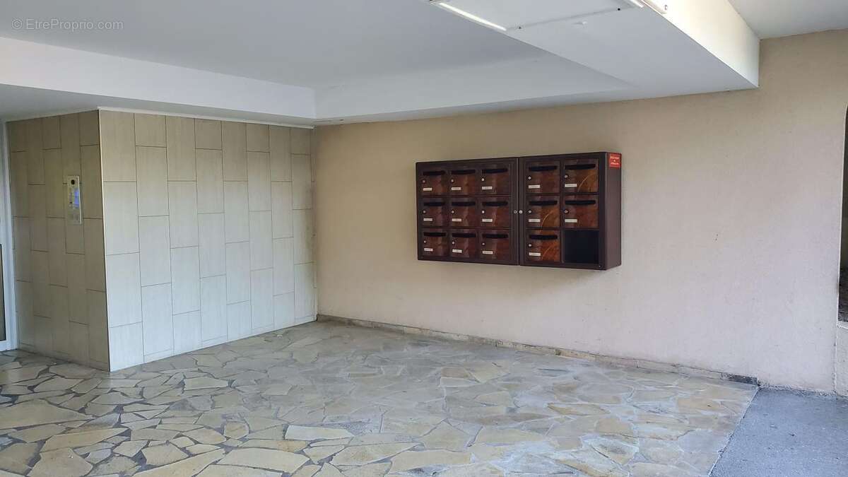 Appartement à VILLENEUVE-LOUBET