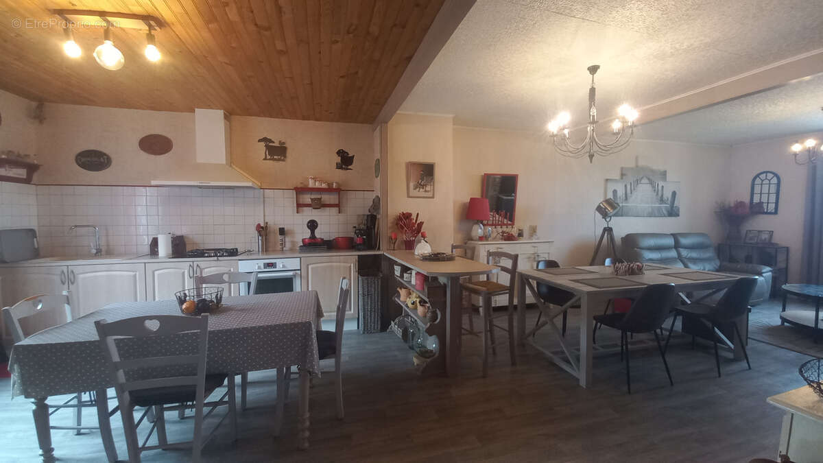 Maison à MAGALAS