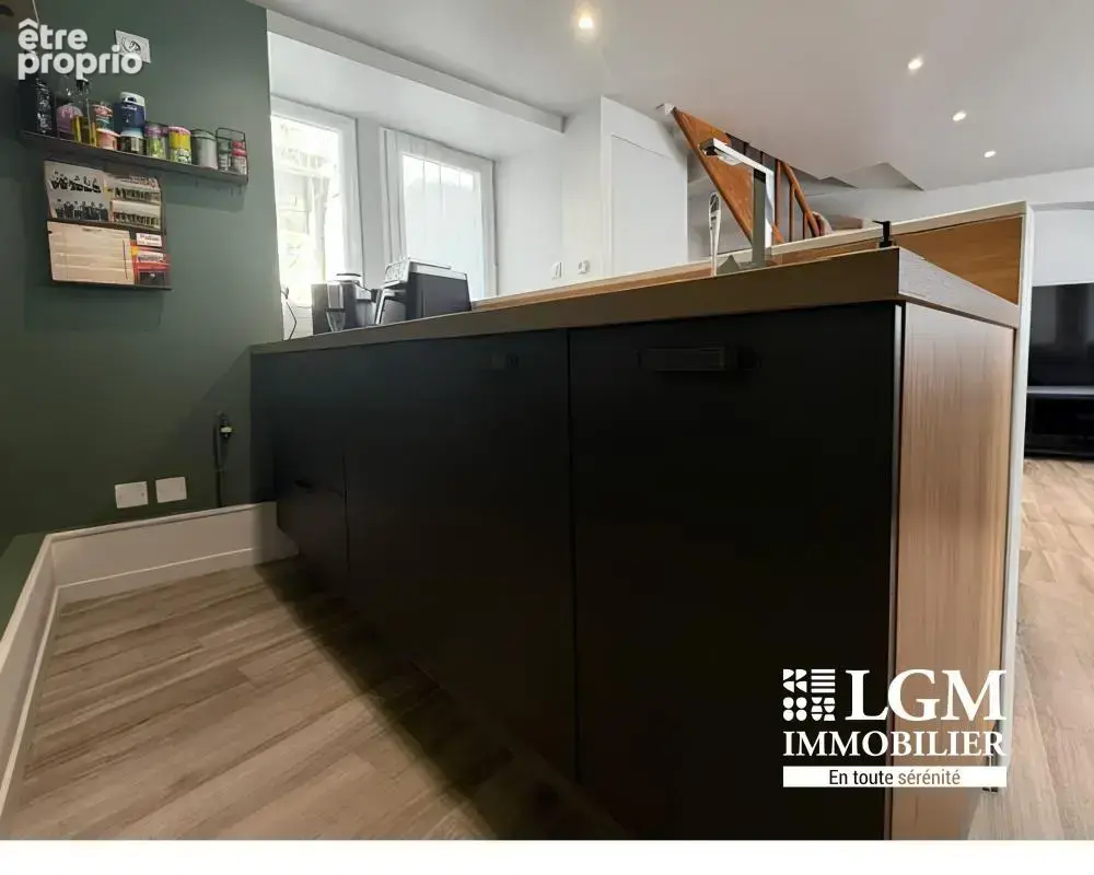63730 LES MARTRES-DE-VEYRE, maison de bourg entièrement rénovée – 71 m², 3 pièces – - photo 10