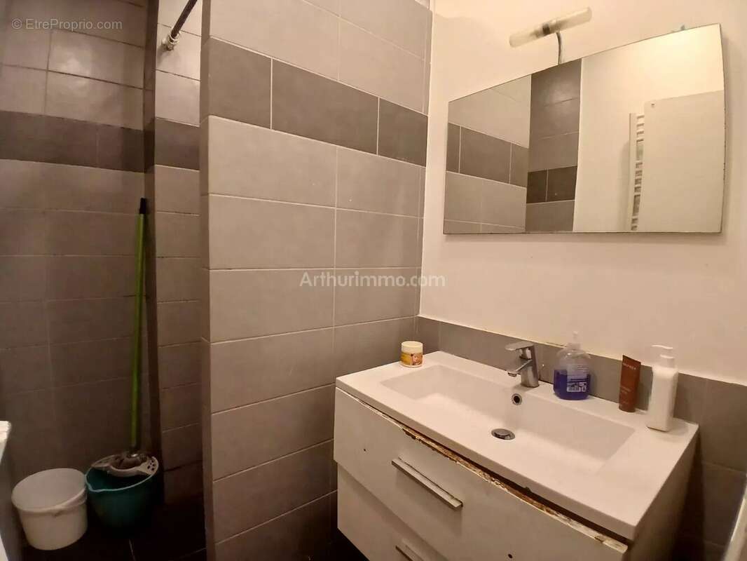 Appartement à VILLENEUVE-SAINT-GEORGES