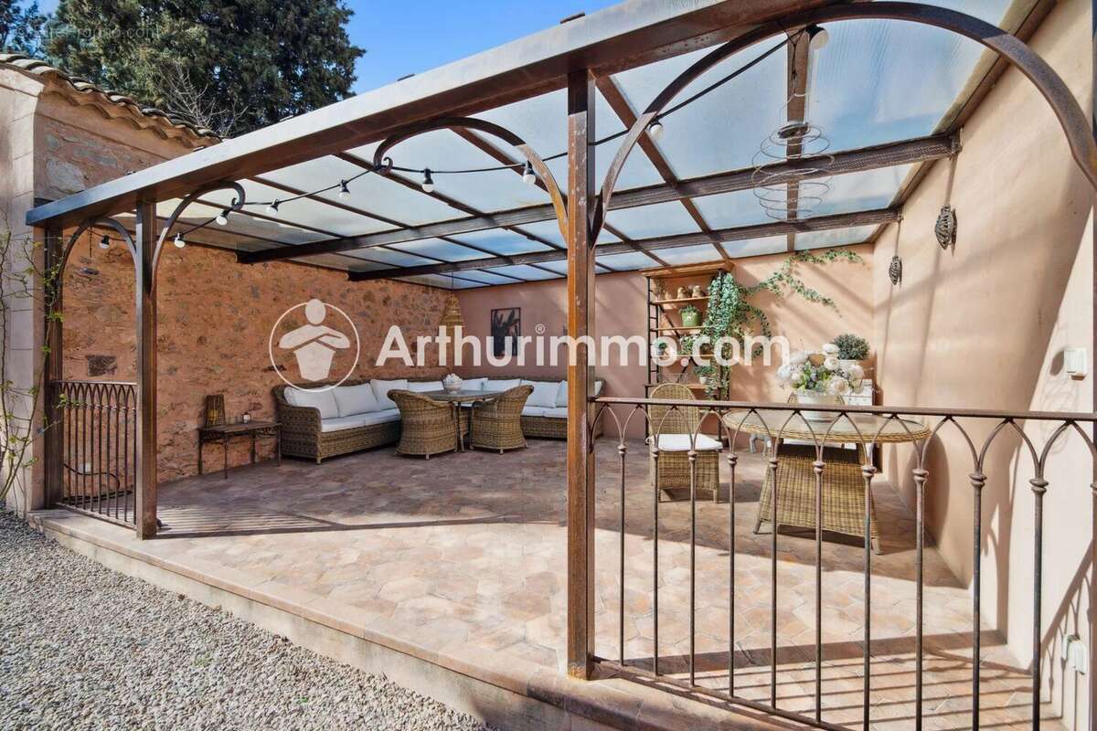 Maison à LE CANNET-DES-MAURES