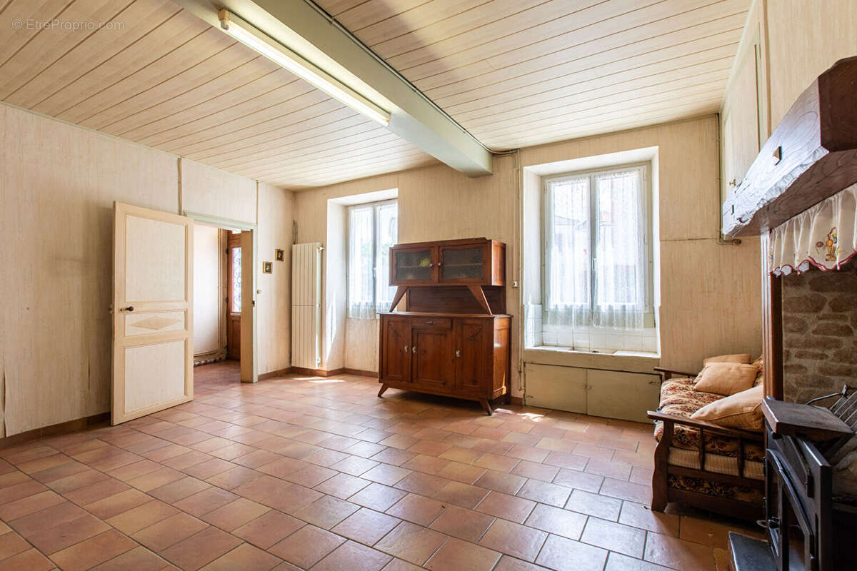 Maison à VIELLA