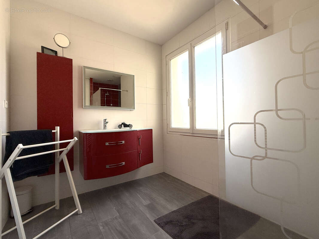 Mouzillon, centre-bourg - maison 5 chambres - grand sous-sol - jardin - photo 17