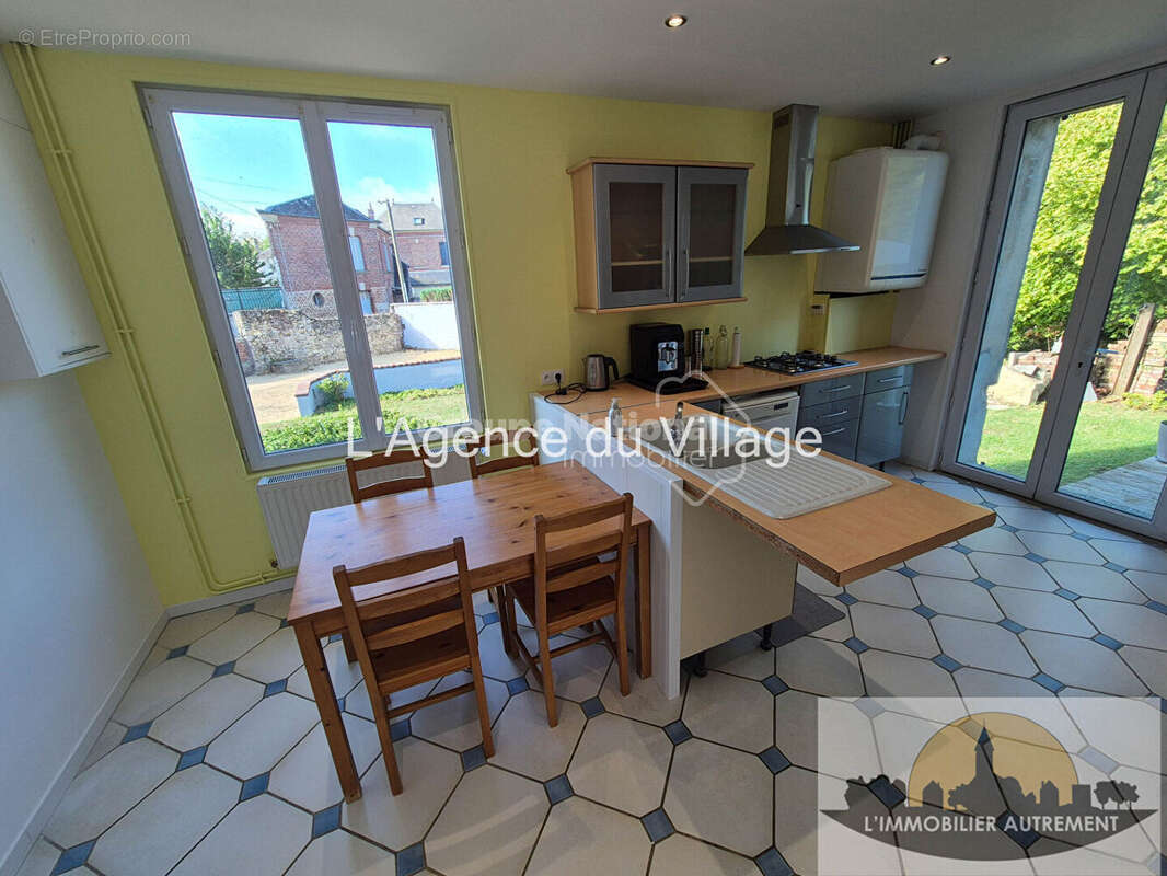 Maison à SAINTE-GENEVIEVE