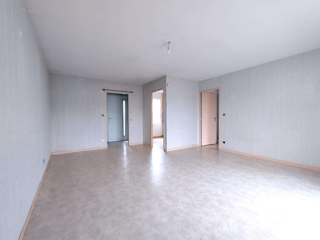 Maison T2 55m² - Breteuil - 1470.1.5.5 - photo 3
