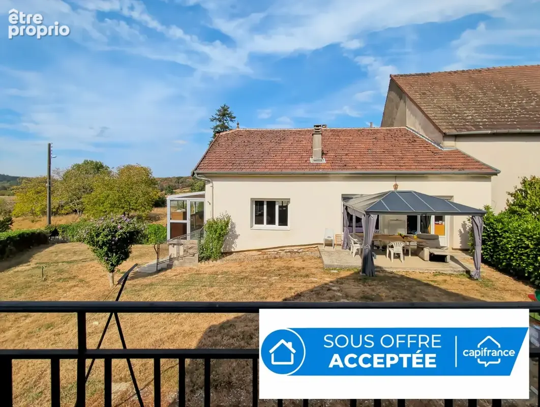  MANTRY – Maison mitoyenne avec maisonnette en pierre et beaux volumes - photo 2