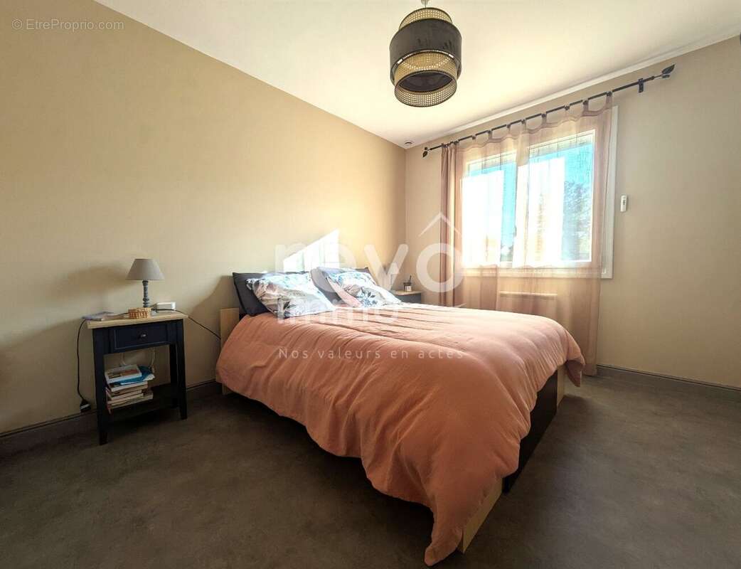 Maison à ROCHESERVIERE