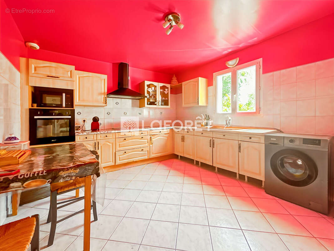 Maison à PORTES-LES-VALENCE