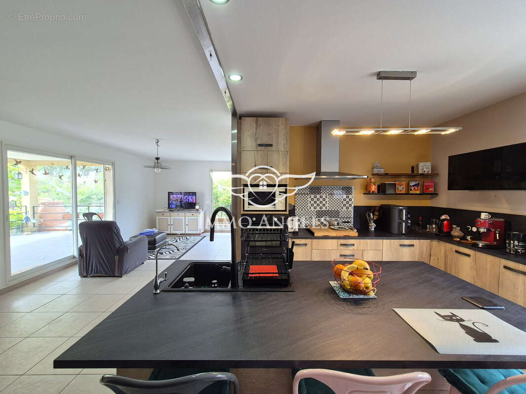 Maison à SAINT-HIPPOLYTE-DU-FORT