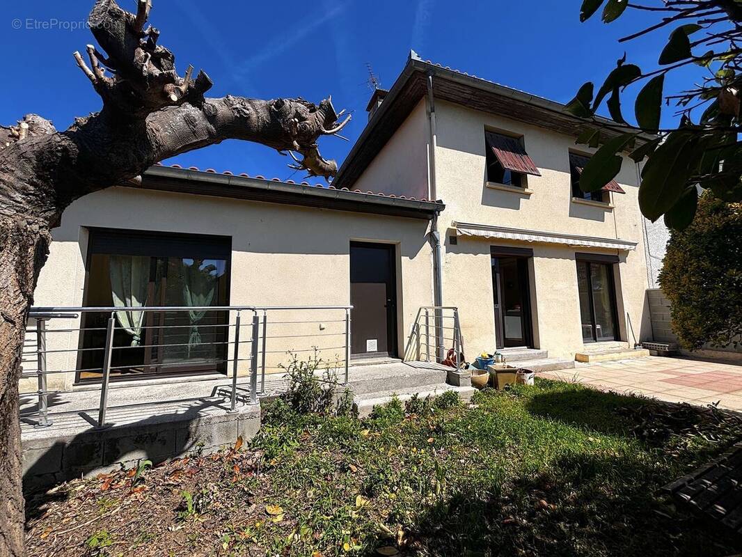 Maison à COLOMIERS