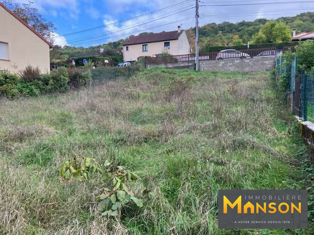 Terrain à MARON