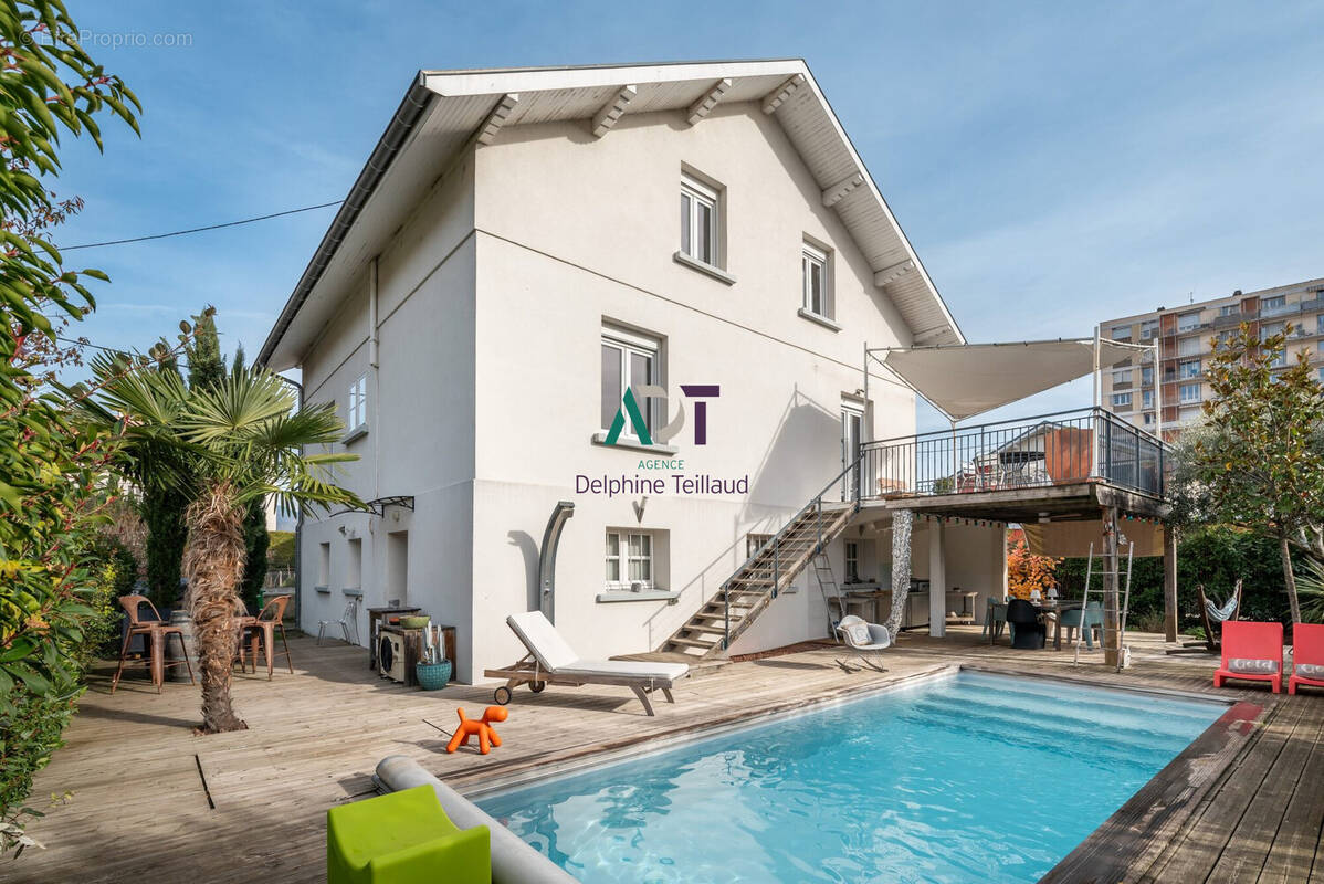 Maison à SEYSSINET-PARISET