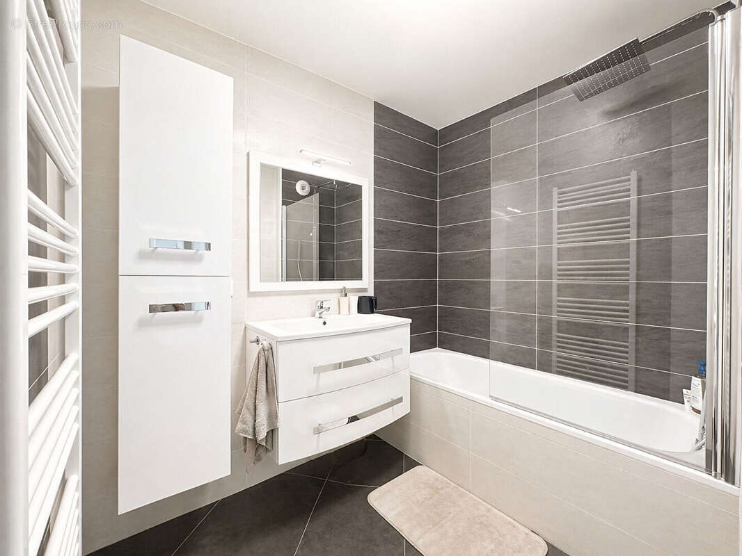 Appartement à BONNEUIL-SUR-MARNE