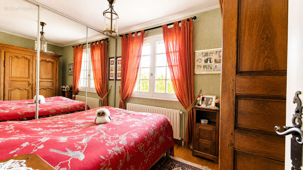 Maison à SAINTE-GENEVIEVE