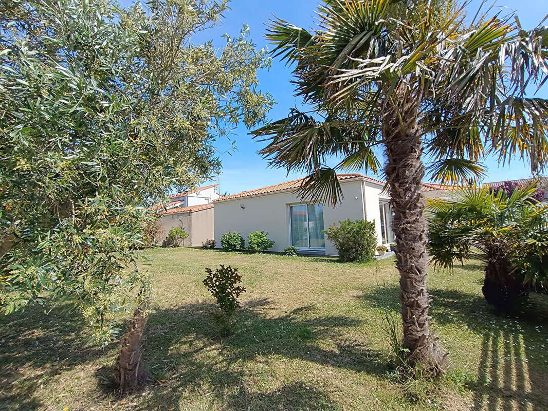 LA PLAINE SUR MER (44770),  A 1  km des plages - photo 11