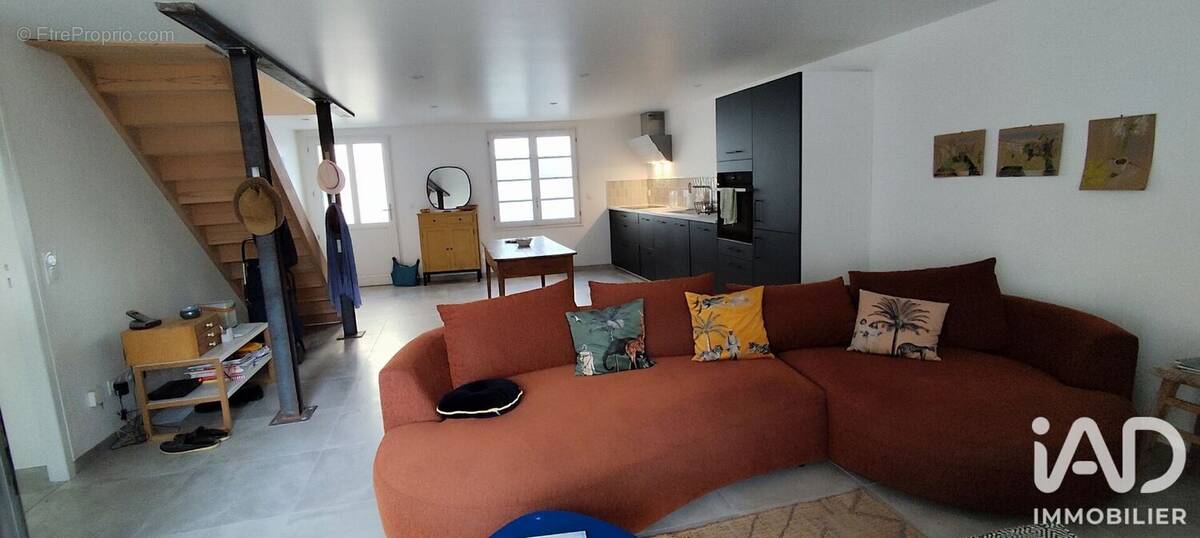 Photo 1 - Maison à ESNANDES