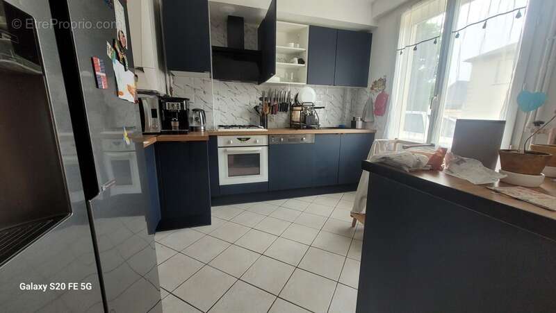 Richelieu - A Vendre maison de 90 m² habitables - 3 chambres et vaste séjour - photo 4
