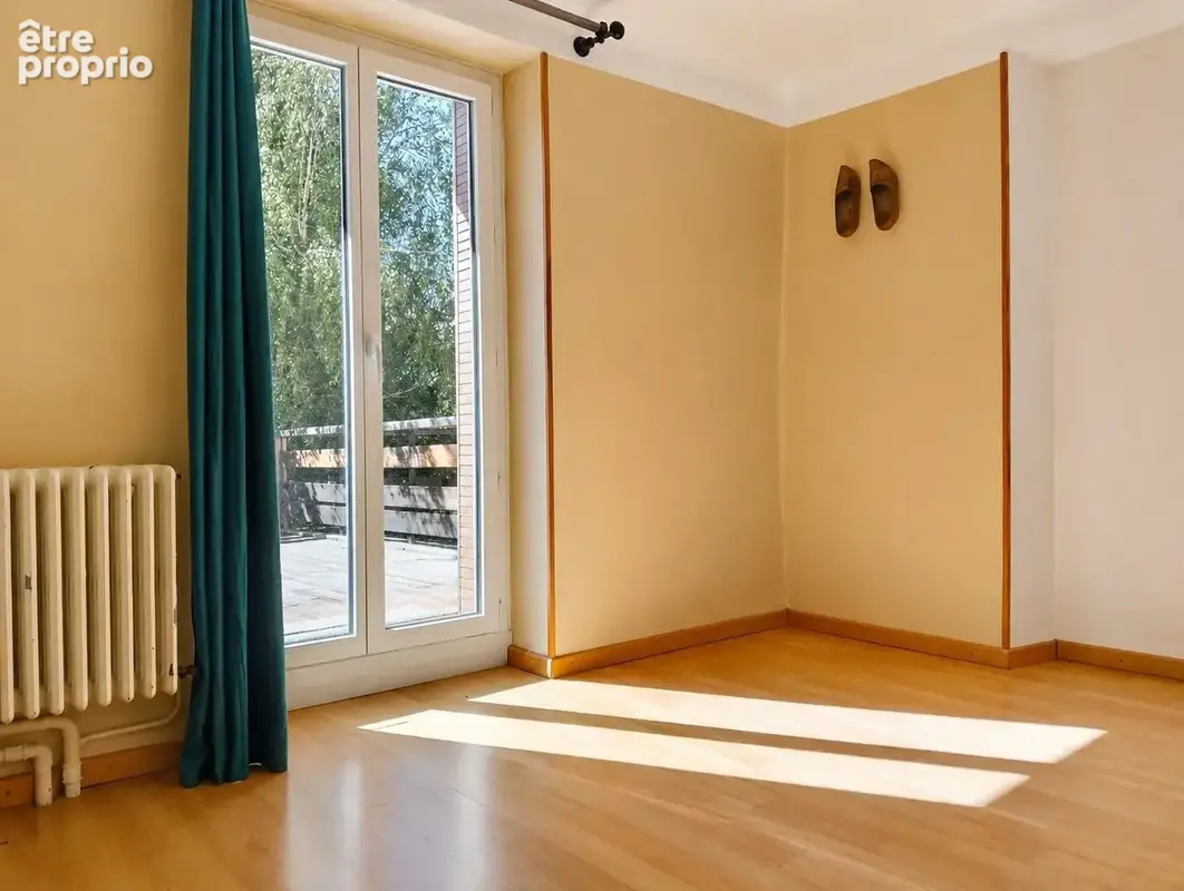 Pelvoux : T3 à aménager avec terrasse de 60m² - photo 4