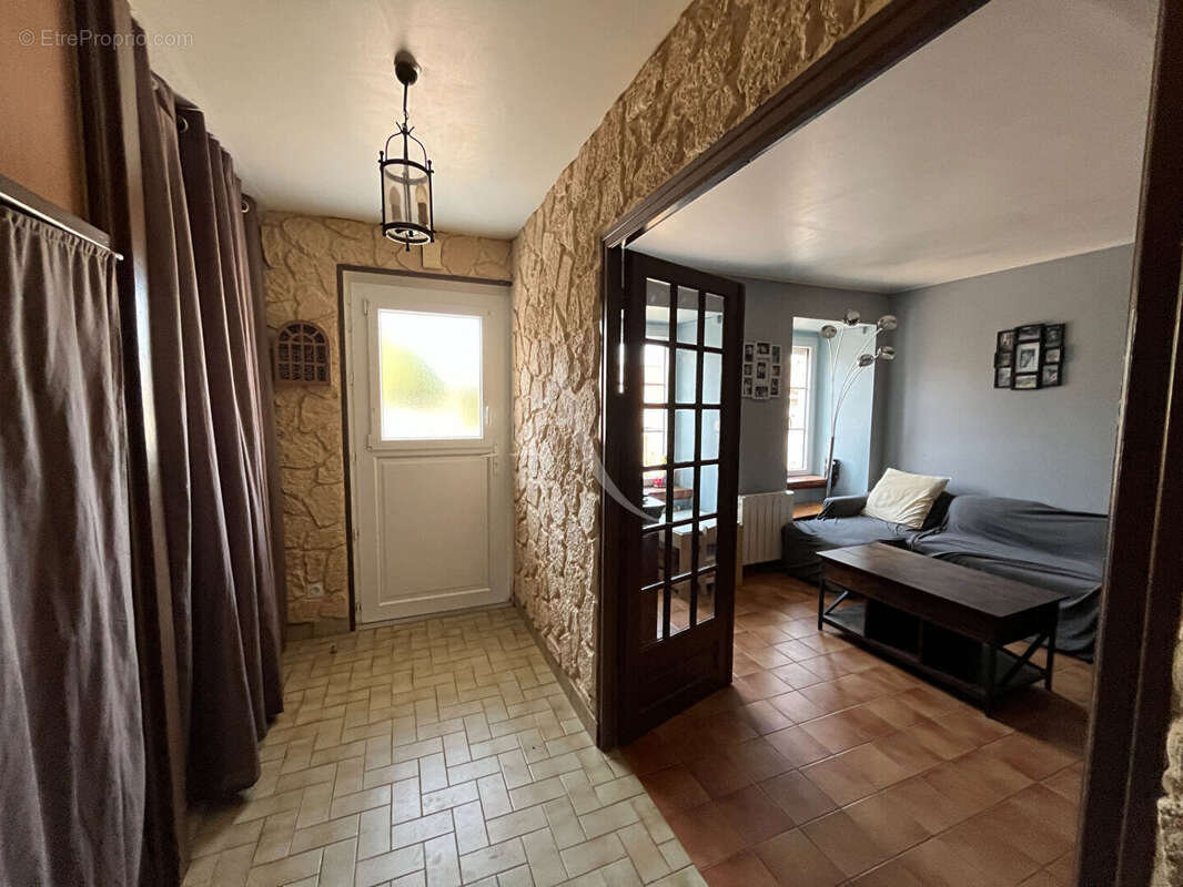 Maison Saint Julien Des Landes 5 pièce(s) - photo 3