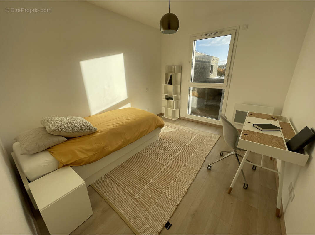 Jardin - Notaire Offert - Garage - 2 parkings - Piscine - photo 11