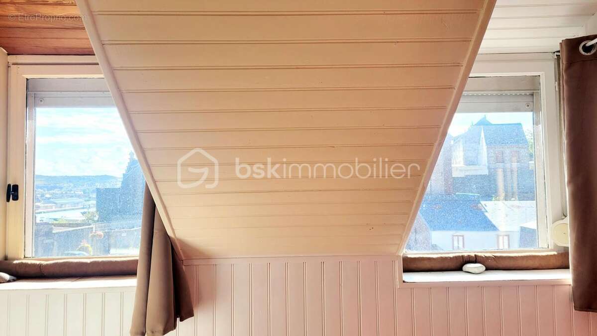 Studio mansardé de 15,97 m² avec vue dégagée à Le Tréport - photo 11