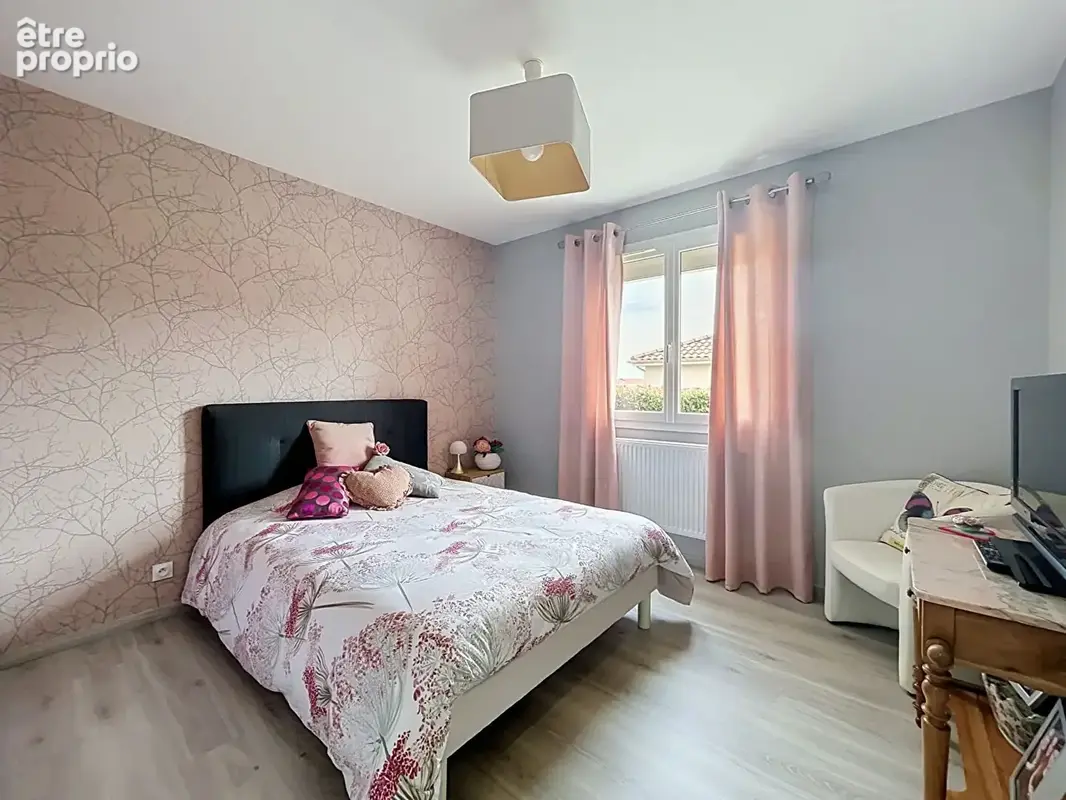maison AIXE-SUR-VIENNE 118m²env. - photo 9