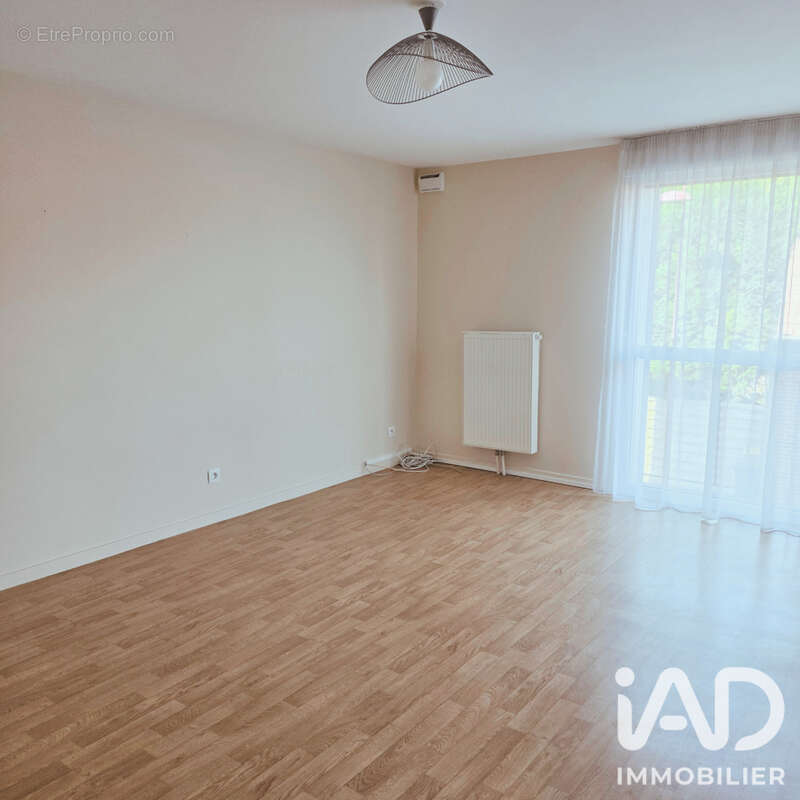 Appartement 66 m² à Templemars  - photo 4