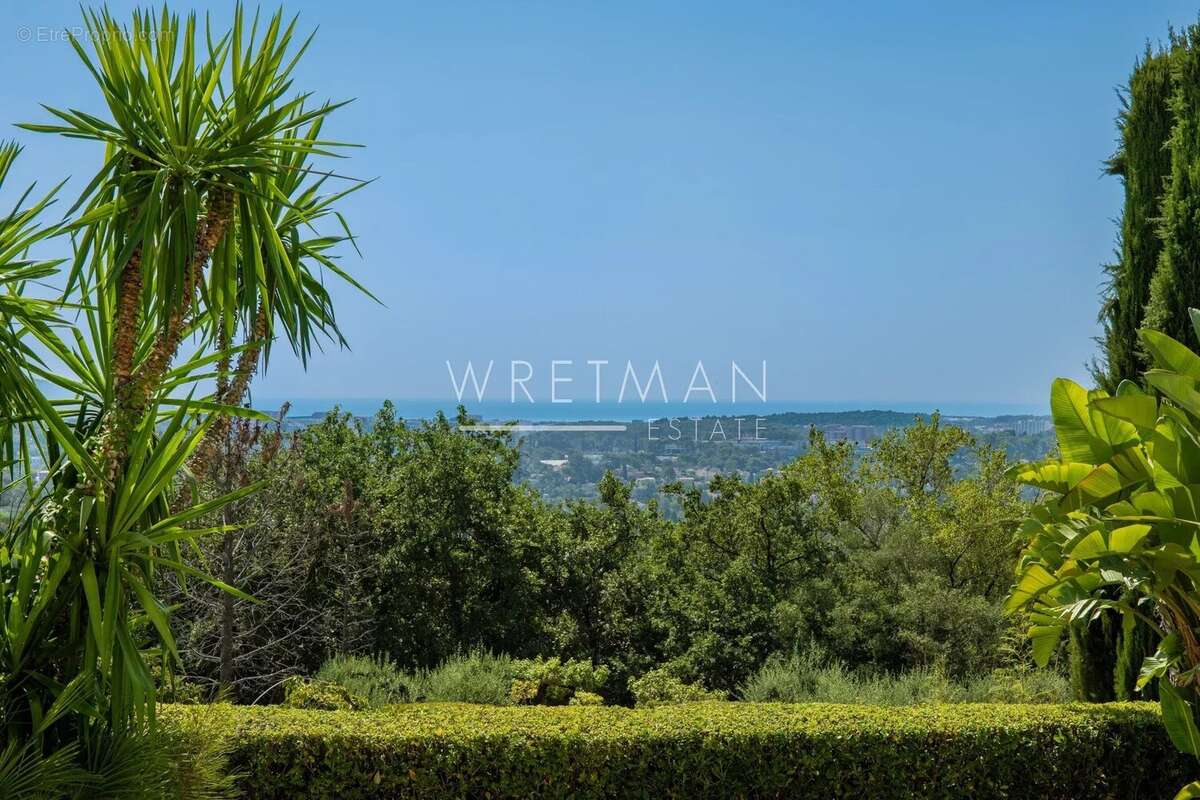 Superbe villa provençale avec piscine et vue panoramique mer – Mougins Pibonson - photo 17