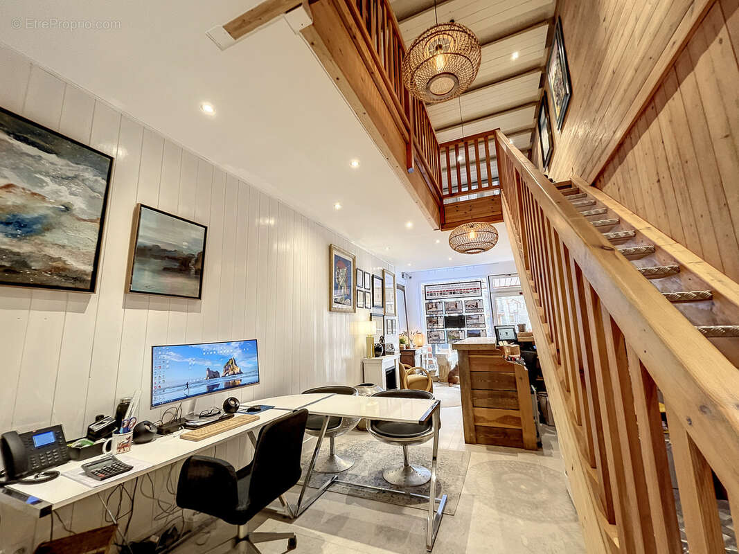 Commerce à BRIANCON