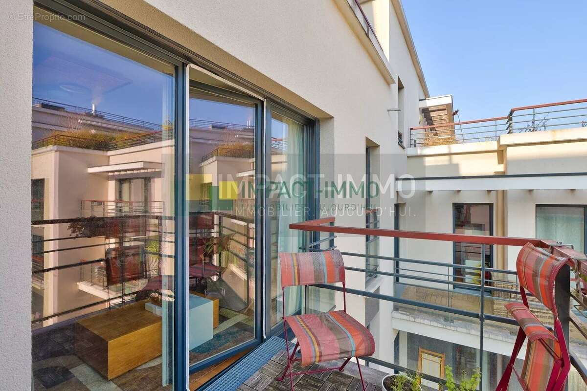 Appartement à SURESNES