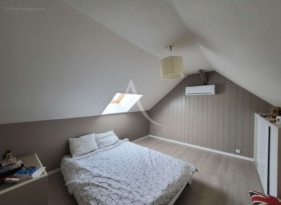 Maison à CHAUMES-EN-BRIE