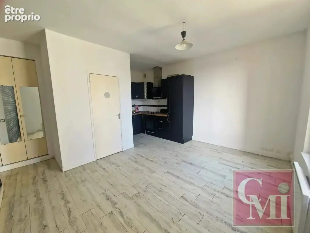 Appartement type F2 avec garage et parking. - photo 2