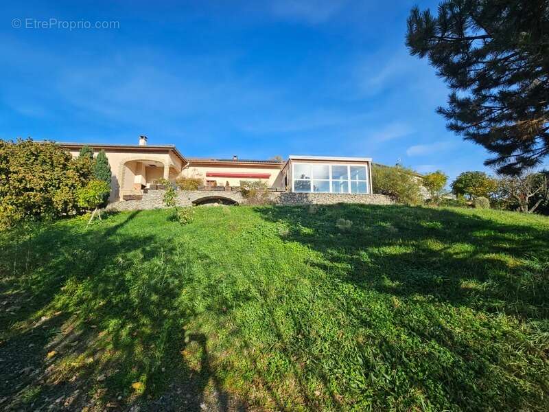 Maison à SAINT-GALMIER