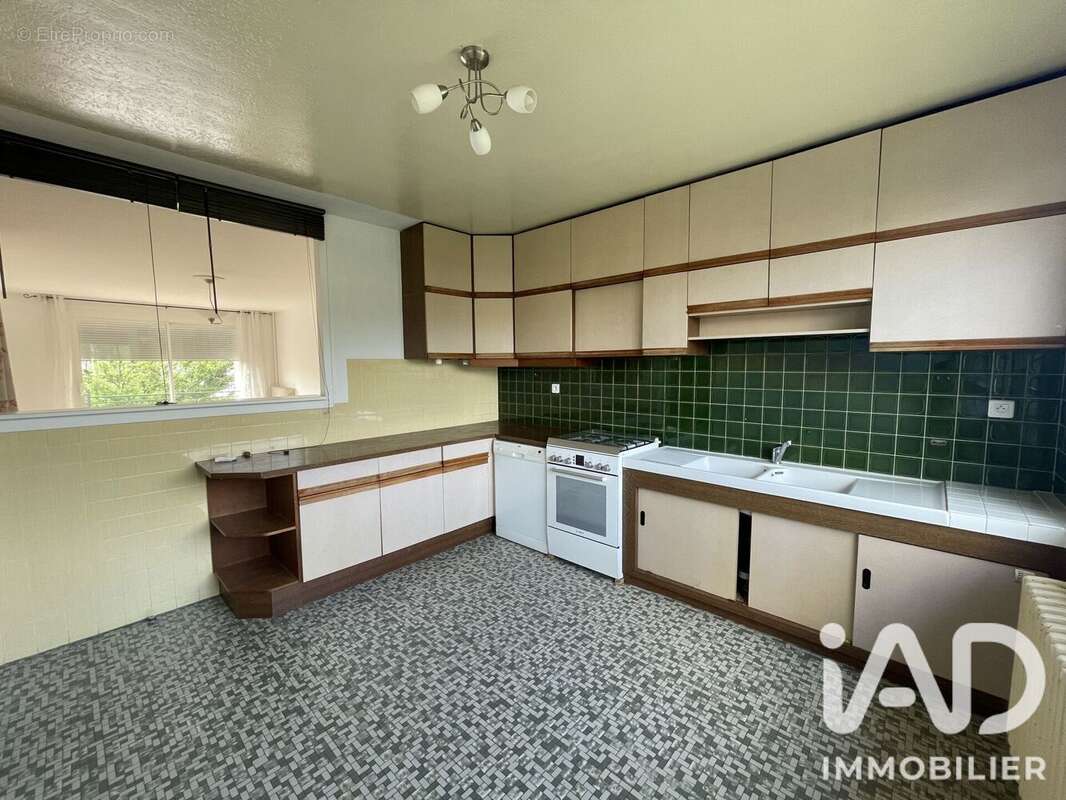 Maison 170 m² à Chalons-En-Champagne  - photo 2