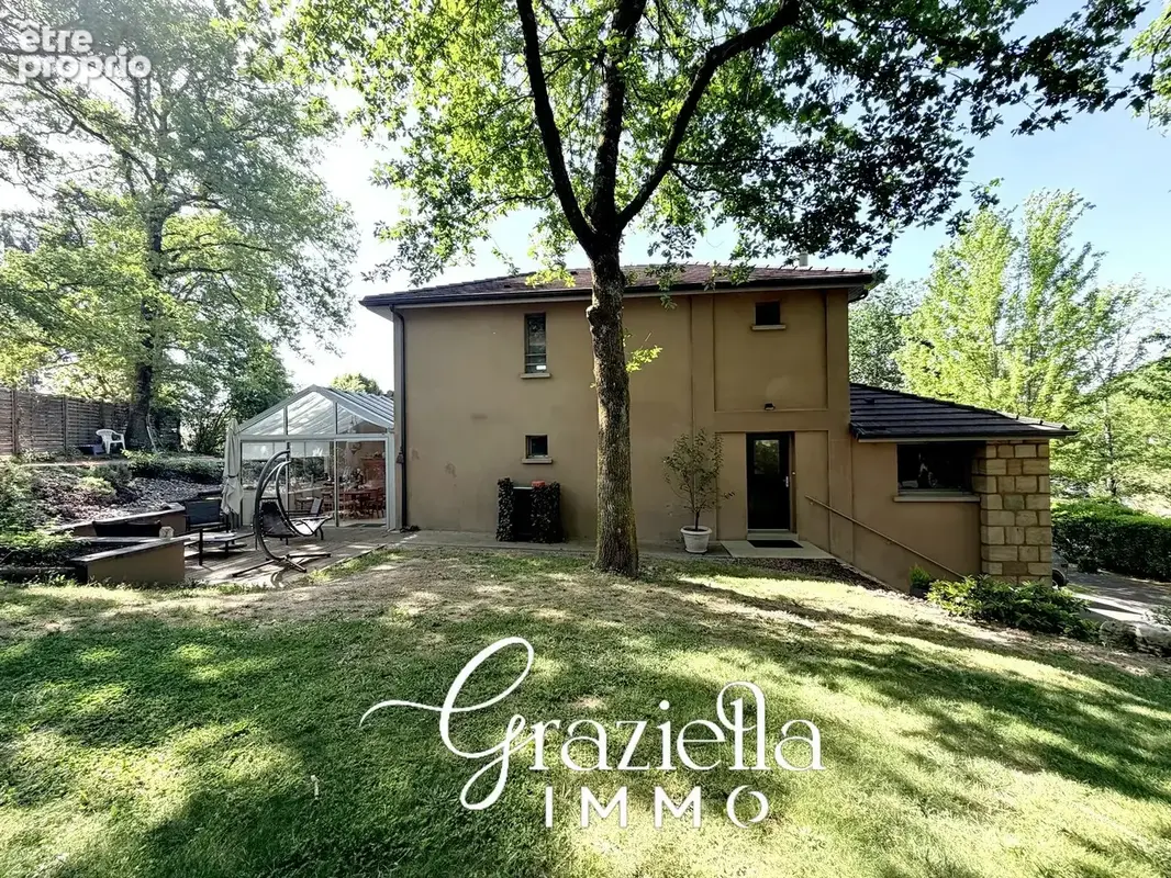 Maison d’architecte avec piscine, dépendance et cabane perchée   Cadre exceptionnel sur les hauteurs - photo 24