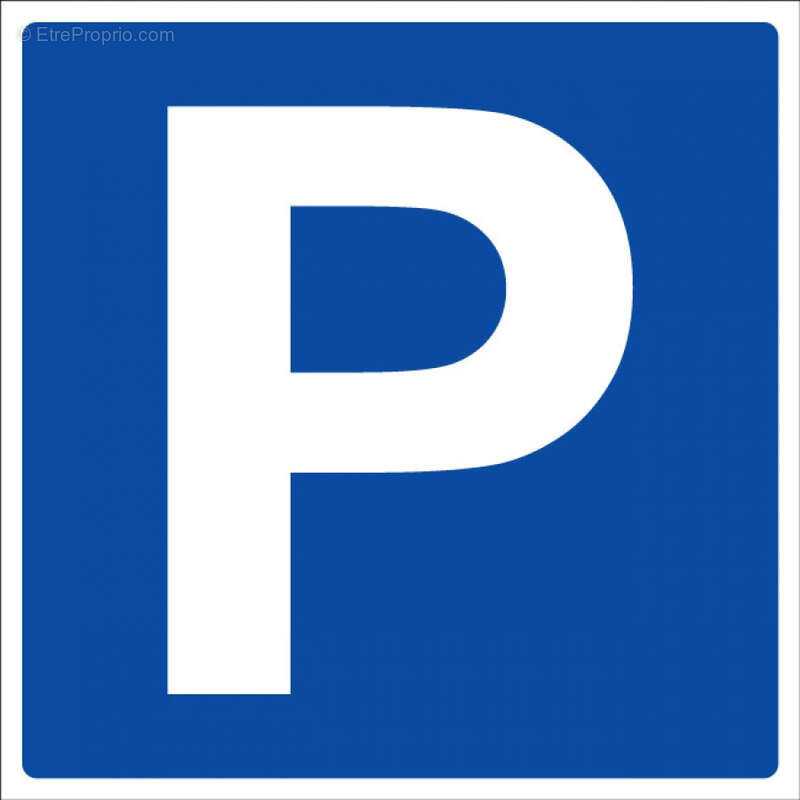 Parking à PARIS-11E