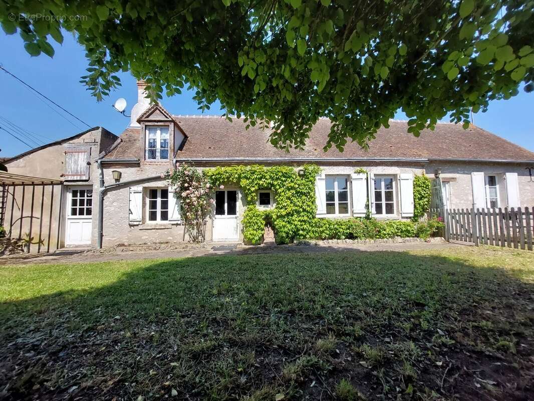 Maison à LAILLY-EN-VAL