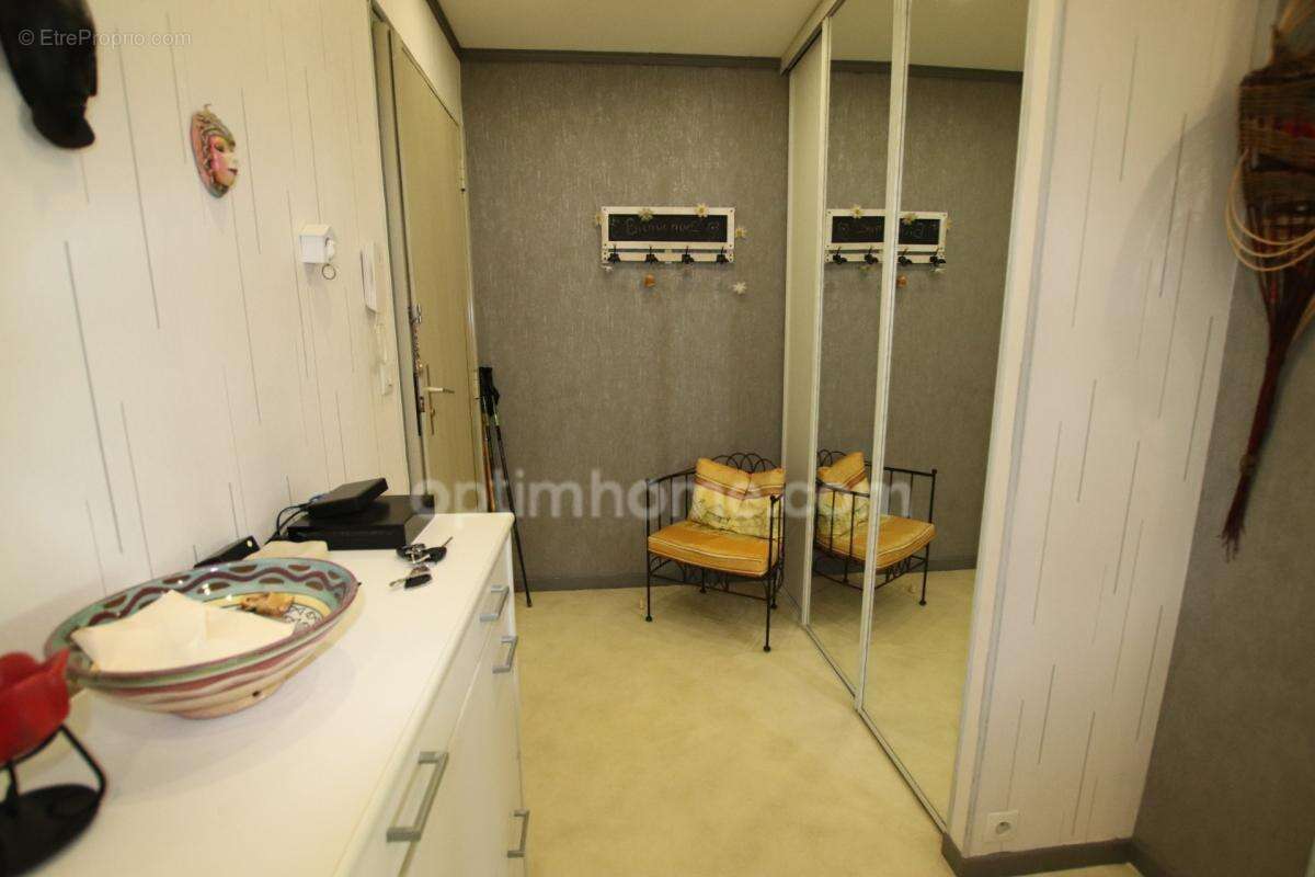 Appartement vendu loué de 77 m2 à la LA CHAPELLE SAINT MESMIN (45) - photo 4
