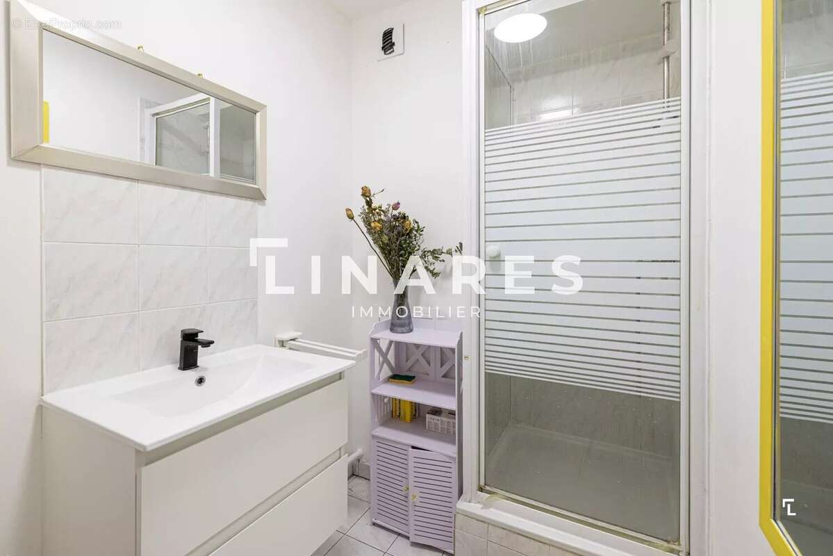Appartement à MARSEILLE-6E