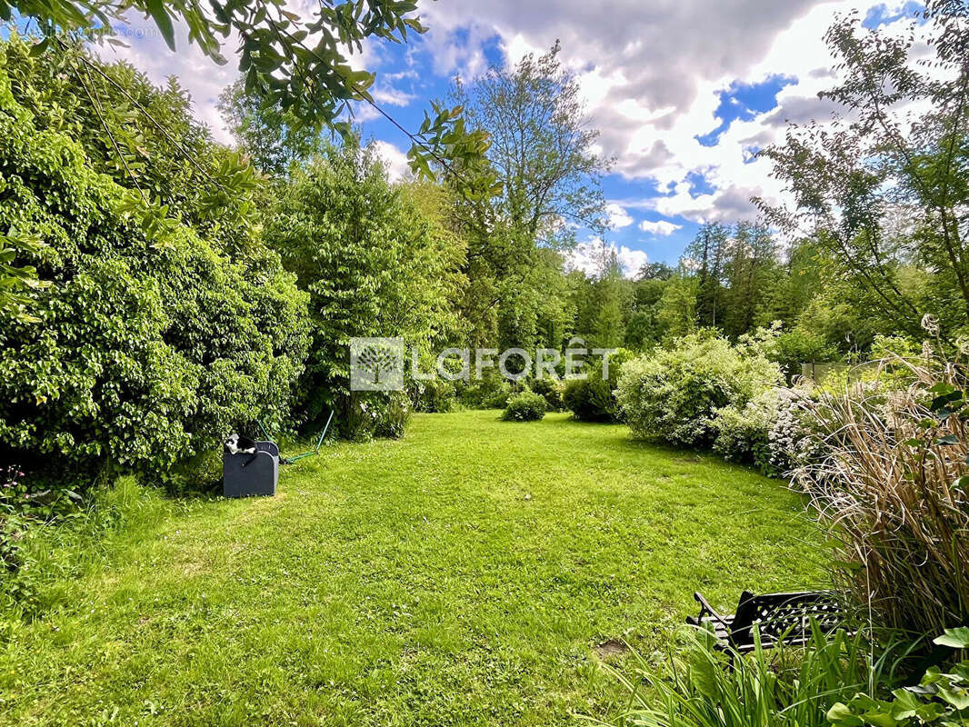 Maison Thury Sous Clermont 5 pièce(s) 151.68 m2 - photo 3