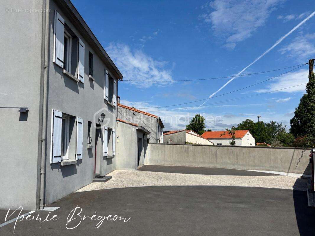 Treize-Septiers – Maison familiale avec beaux volumes et jardin exposé Sud/Ouest - photo 14