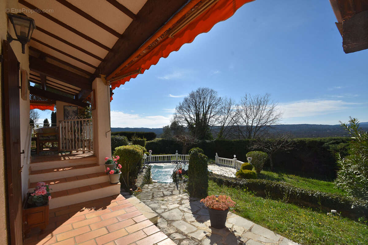 Maison à MONTAUROUX