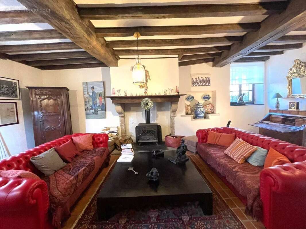 Maison à SAUVETERRE-DE-BEARN