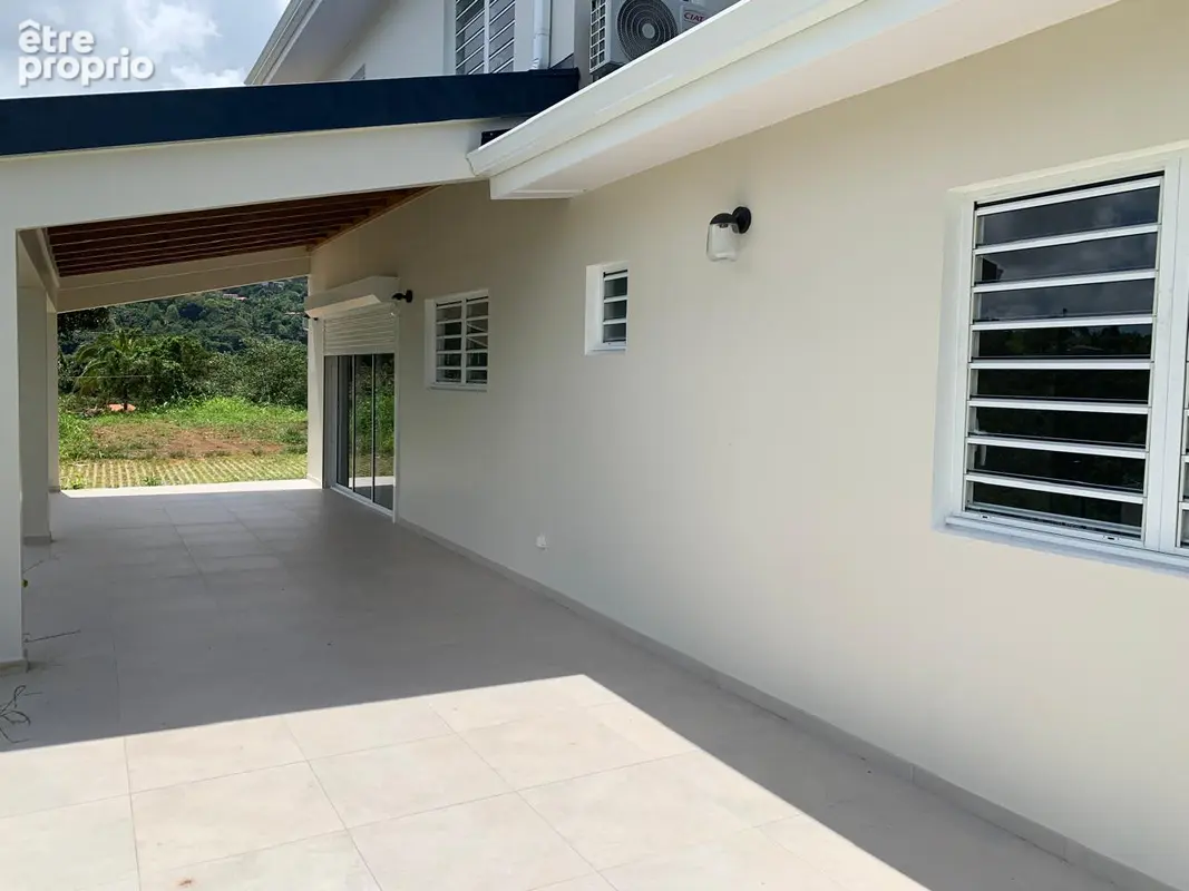 A Vendre Belle Villa T4 de Standing Neuve - Rivière Salée - photo 3
