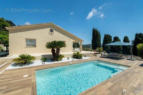 Maison à LA COLLE-SUR-LOUP