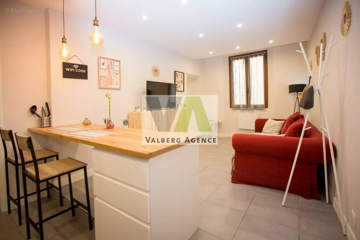 Appartement à GUILLAUMES