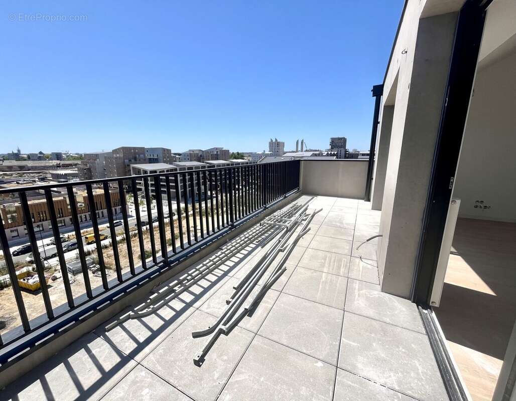 Appartement à BORDEAUX