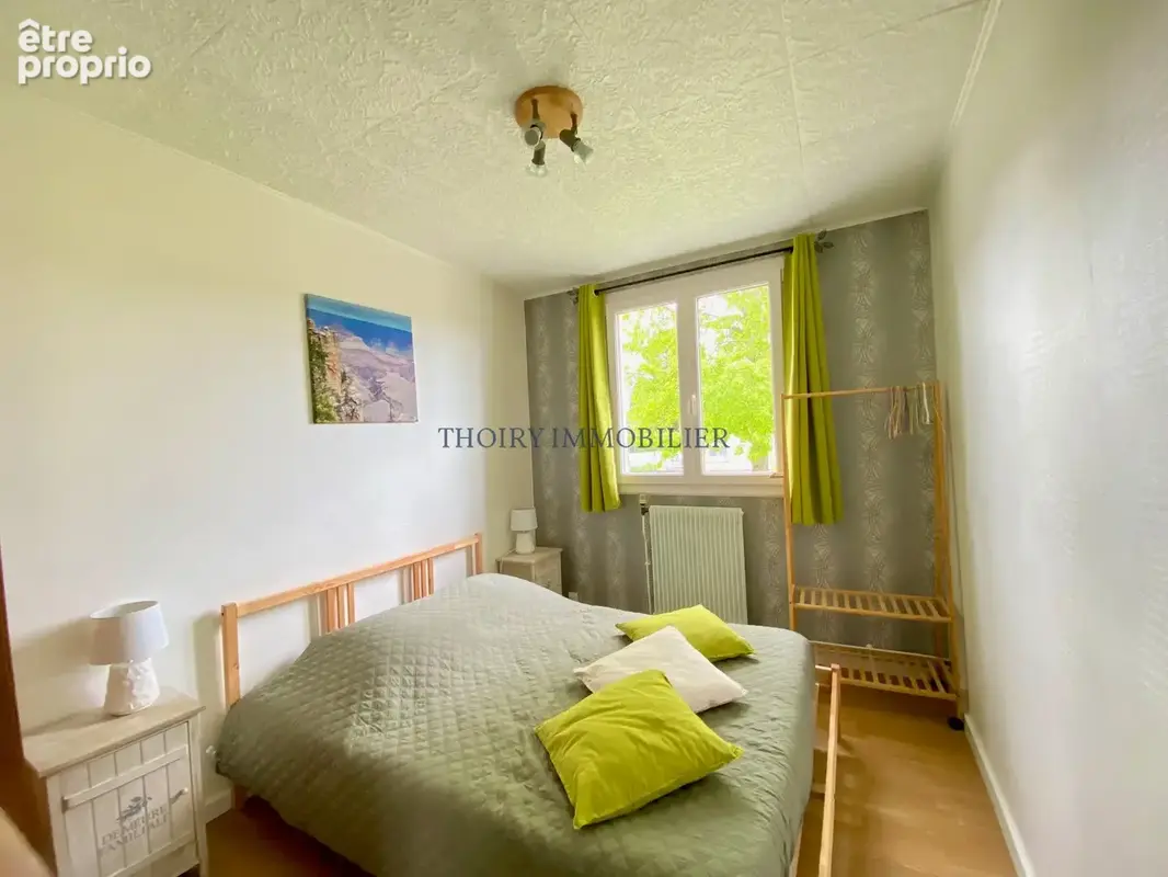 Maison traditionnelle de plain-pied sur sous-sol total et 1174 m2 de terrain. - photo 9