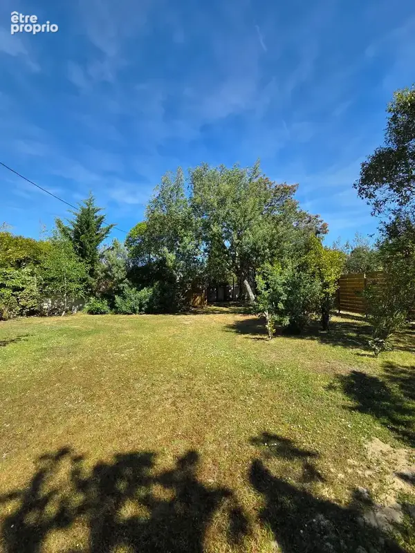 Photo Terrain à Merignac au prix de 199 000€